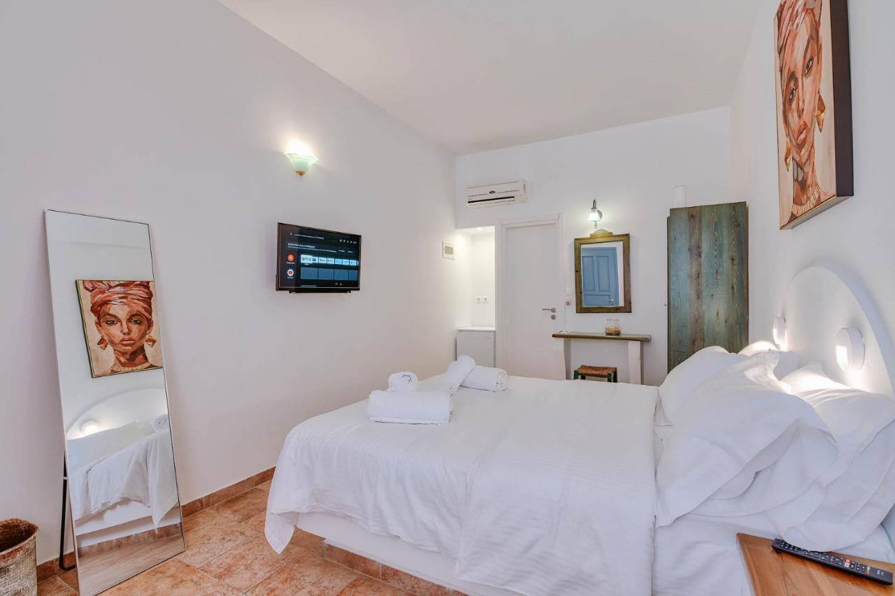 Palm Heaven Boutique Apartments Antiparos Bagian luar foto