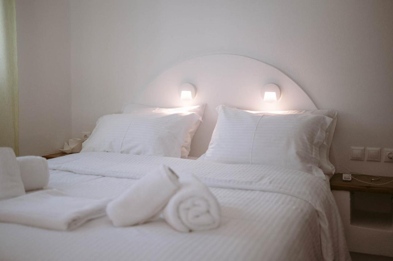 Palm Heaven Boutique Apartments Antiparos Bagian luar foto