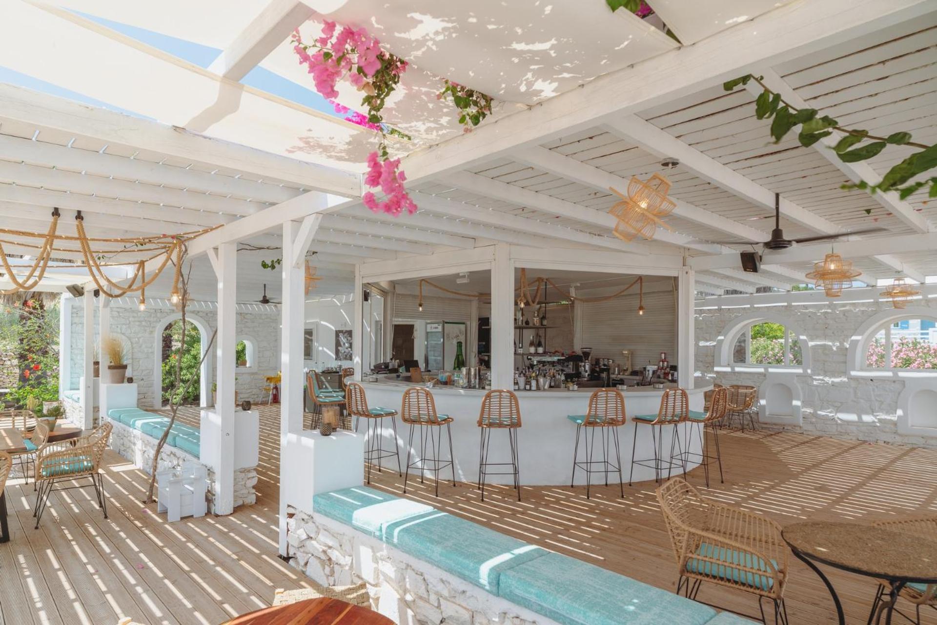 Palm Heaven Boutique Apartments Antiparos Bagian luar foto
